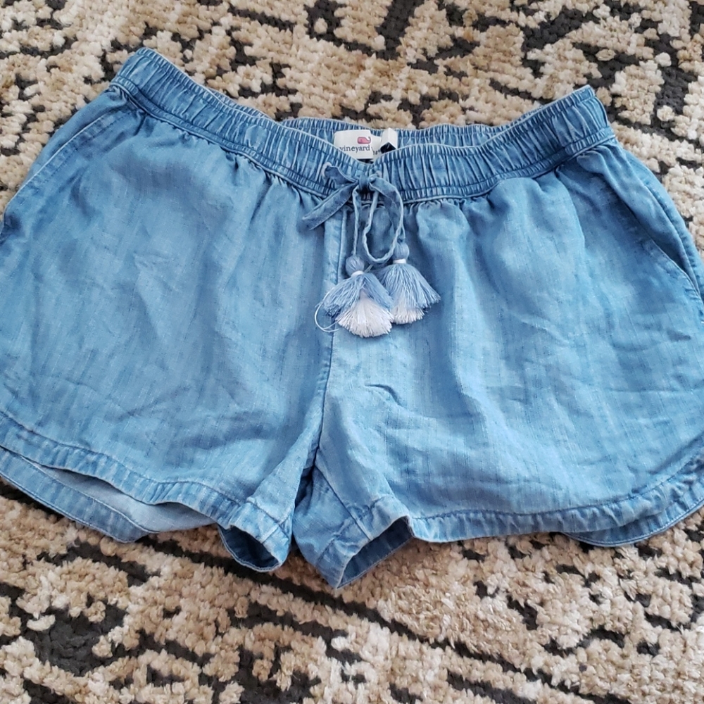Vineyard Vibes women's shorts, size small